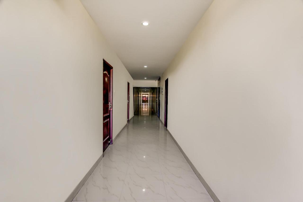 Hotel Geetha International Тутікорин Екстер'єр фото
